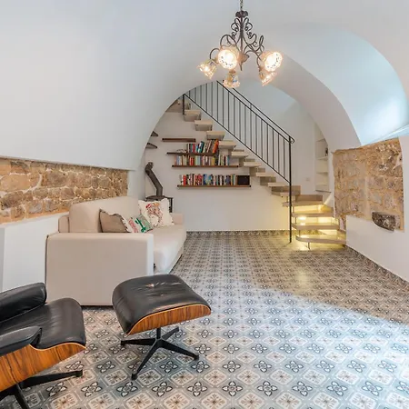 De Paoli House Apartment *